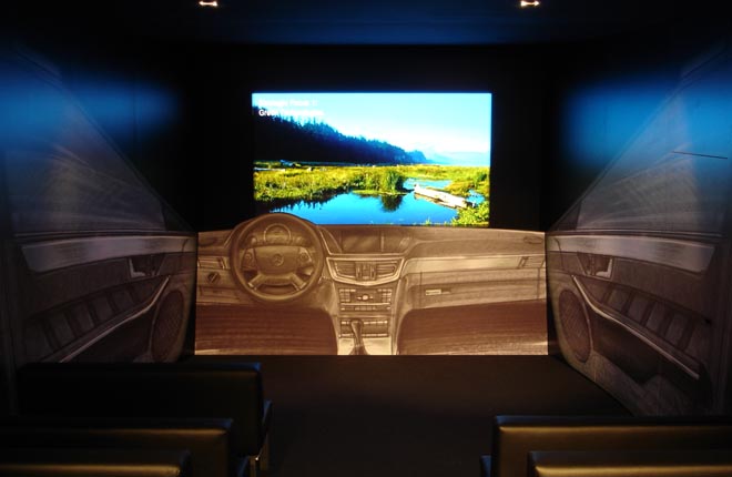 Mercedes Benz BlueTEC Raum in Raum